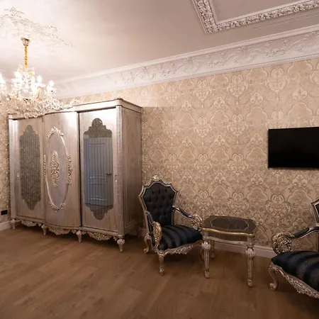 King & Queen Palace 4* Fier