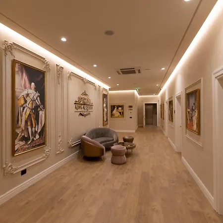 King & Queen Palace Hotel Fier